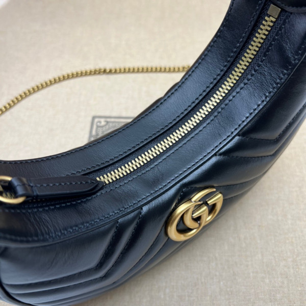 GUCCI GG Marmont half-moon-shaped mini bag [?699514-1] CELINE CHANEL ACCESSORIES LOEWE SHOES LOUIS VUITTON DIRO YSL OTHER BRAND HANDBAGS BALENCIAGA BOTTEGA VENETA GOYARD HERMES BURBERRY VALENTINO GUCCI FENDI MIUMIU CHLOE PRADA BVLGARI SUITCASE NEW ARRIVAL 