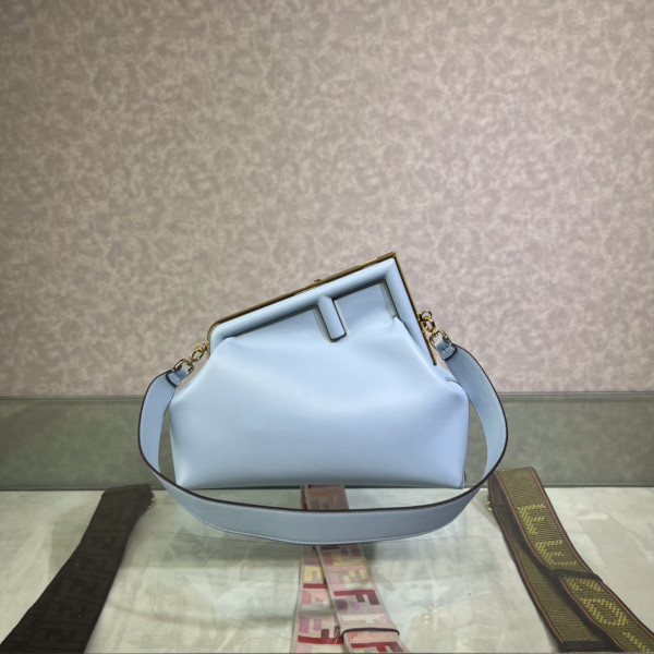 FENDI FIRST MEDIUM [Fendi505] CELINE CHANEL ACCESSORIES LOEWE SHOES LOUIS VUITTON DIRO YSL OTHER BRAND HANDBAGS BALENCIAGA BOTTEGA VENETA GOYARD HERMES BURBERRY VALENTINO GUCCI FENDI MIUMIU CHLOE PRADA BVLGARI SUITCASE NEW ARRIVAL 