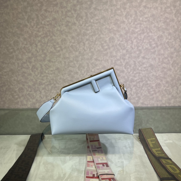 FENDI FIRST MEDIUM [Fendi505] CELINE CHANEL ACCESSORIES LOEWE SHOES LOUIS VUITTON DIRO YSL OTHER BRAND HANDBAGS BALENCIAGA BOTTEGA VENETA GOYARD HERMES BURBERRY VALENTINO GUCCI FENDI MIUMIU CHLOE PRADA BVLGARI SUITCASE NEW ARRIVAL 