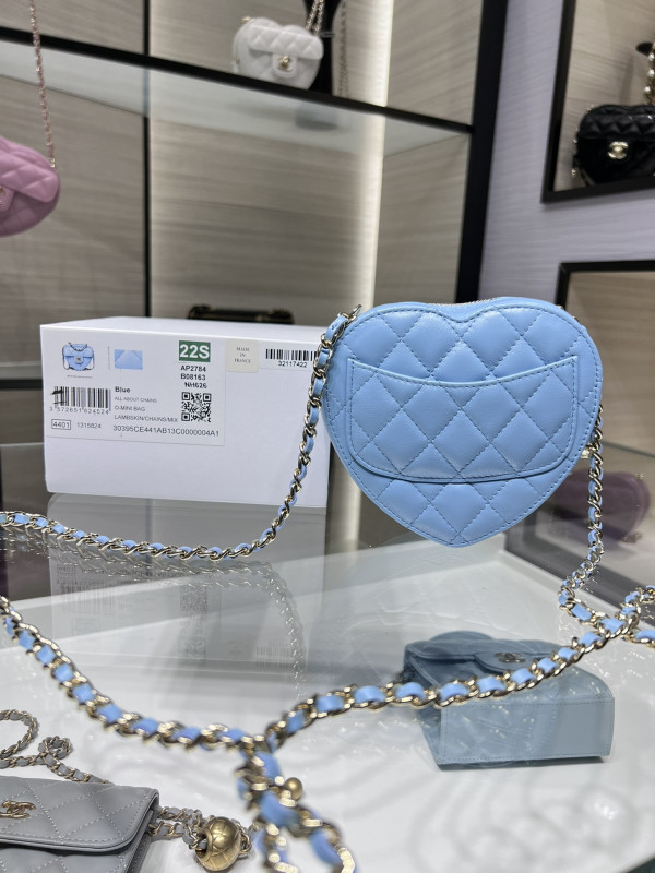 CL HEART CLUTCH WITH CHAIN [AP2784-3] CELINE CHANEL ACCESSORIES LOEWE SHOES LOUIS VUITTON DIRO YSL OTHER BRAND HANDBAGS BALENCIAGA BOTTEGA VENETA GOYARD HERMES BURBERRY VALENTINO GUCCI FENDI MIUMIU CHLOE PRADA BVLGARI SUITCASE NEW ARRIVAL 