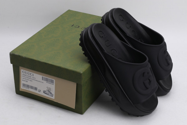 GUCCI slide with Interlocking G [692845-4] CELINE CHANEL ACCESSORIES LOEWE SHOES LOUIS VUITTON DIRO YSL OTHER BRAND HANDBAGS BALENCIAGA BOTTEGA VENETA GOYARD HERMES BURBERRY VALENTINO GUCCI FENDI MIUMIU CHLOE PRADA BVLGARI SUITCASE NEW ARRIVAL 