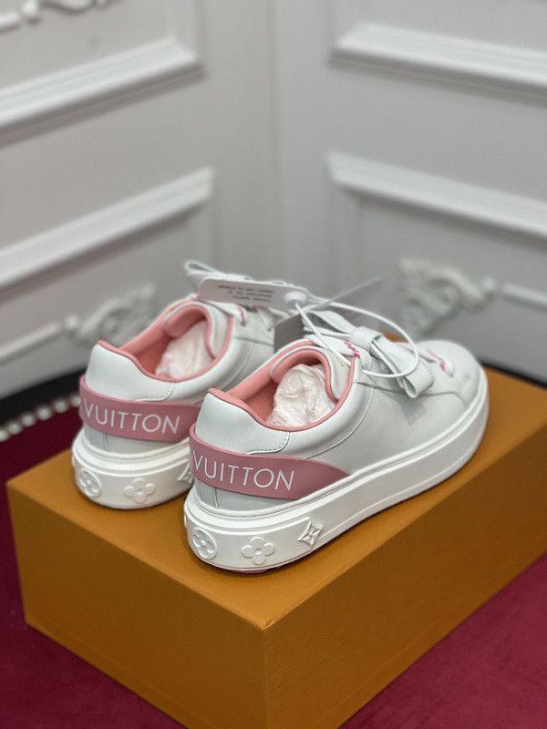 (image for) LOUIS VUITTON TIME OUT SNEAKER