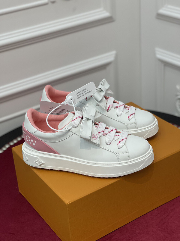 LOUIS VUITTON TIME OUT SNEAKER [1A9Q14] CELINE CHANEL ACCESSORIES LOEWE SHOES LOUIS VUITTON DIRO YSL OTHER BRAND HANDBAGS BALENCIAGA BOTTEGA VENETA GOYARD HERMES BURBERRY VALENTINO GUCCI FENDI MIUMIU CHLOE PRADA BVLGARI SUITCASE NEW ARRIVAL 