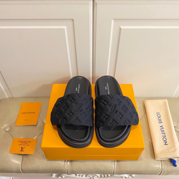 LOUIS VUITTON POOL PILLOW COMFORT MULE (image for) LOUIS VUITTON POOL PILLOW COMFORT MULE