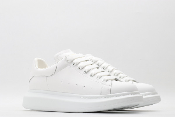 (image for) ALEXANDER MCQUEEN Oversized Sneaker