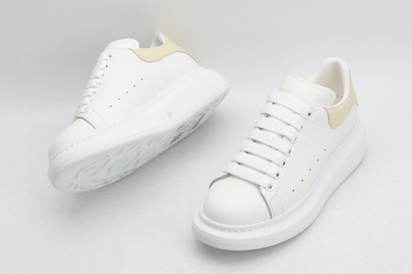(image for) ALEXANDER MCQUEEN Oversized Sneaker