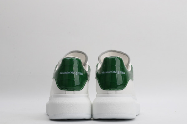 (image for) ALEXANDER MCQUEEN Oversized Sneaker