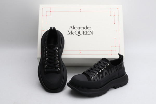 (image for) ALEXANDER MCQUEEN Tread Slick Lace Up