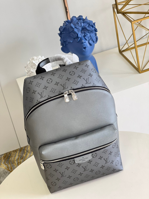 (image for) LOUIS VUITTON DISCOVERY BACKPACK PM
