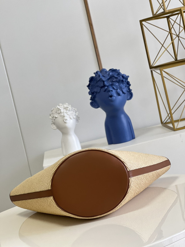 (image for) LOUIS VUITTON SAINT JACQUES