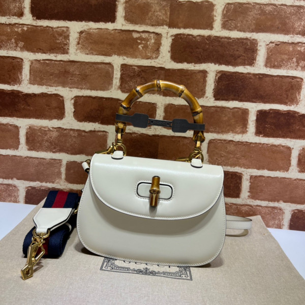 (image for) Gucci Small top handle bag with Bamboo