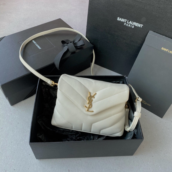 (image for) YSL LOULOU TOY