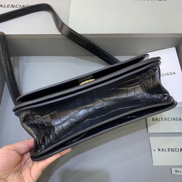 (image for) BALENCIAGA WOMEN'S GOSSIP