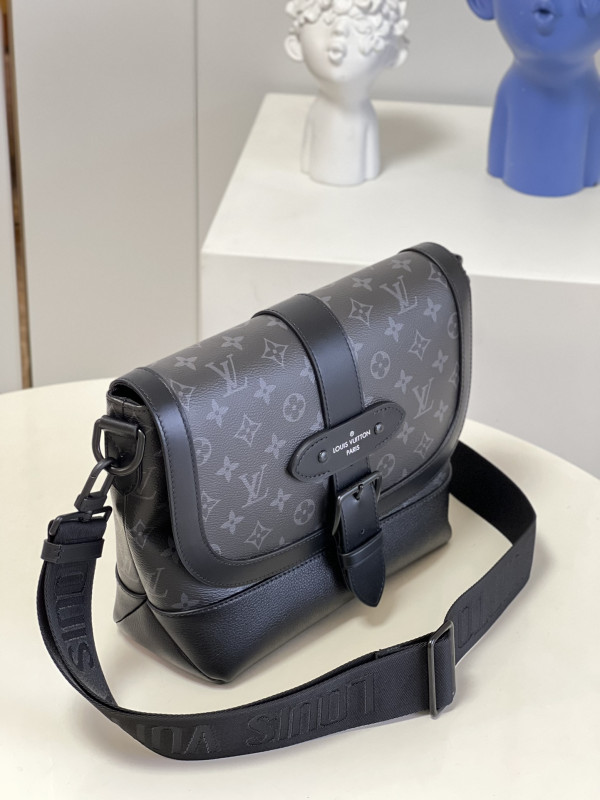 (image for) LOUIS VUITTON SAUMUR MESSENGER