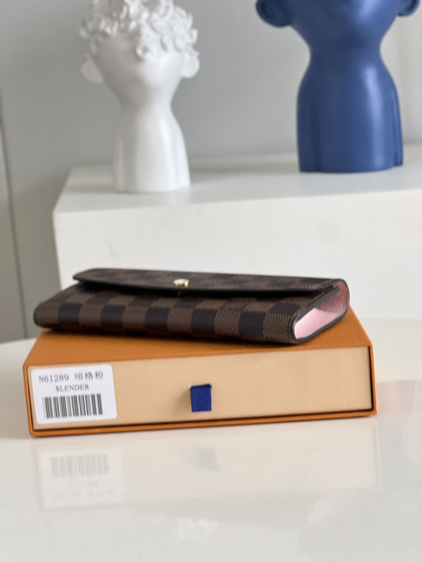 LOUIS VUITTON EMILIE wallet [Louis1774] CELINE CHANEL ACCESSORIES LOEWE SHOES LOUIS VUITTON DIRO YSL OTHER BRAND HANDBAGS BALENCIAGA BOTTEGA VENETA GOYARD HERMES BURBERRY VALENTINO GUCCI FENDI MIUMIU CHLOE PRADA BVLGARI SUITCASE NEW ARRIVAL 