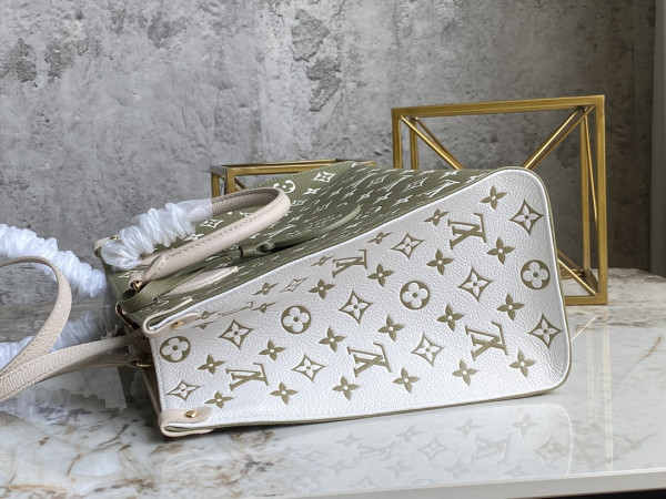 LOUIS VUITTON ONTHEGO MM [M46060] CELINE CHANEL ACCESSORIES LOEWE SHOES LOUIS VUITTON DIRO YSL OTHER BRAND HANDBAGS BALENCIAGA BOTTEGA VENETA GOYARD HERMES BURBERRY VALENTINO GUCCI FENDI MIUMIU CHLOE PRADA BVLGARI SUITCASE NEW ARRIVAL 