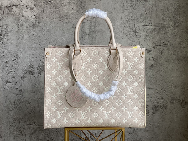 LOUIS VUITTON ONTHEGO MM [M46128] CELINE CHANEL ACCESSORIES LOEWE SHOES LOUIS VUITTON DIRO YSL OTHER BRAND HANDBAGS BALENCIAGA BOTTEGA VENETA GOYARD HERMES BURBERRY VALENTINO GUCCI FENDI MIUMIU CHLOE PRADA BVLGARI SUITCASE NEW ARRIVAL 