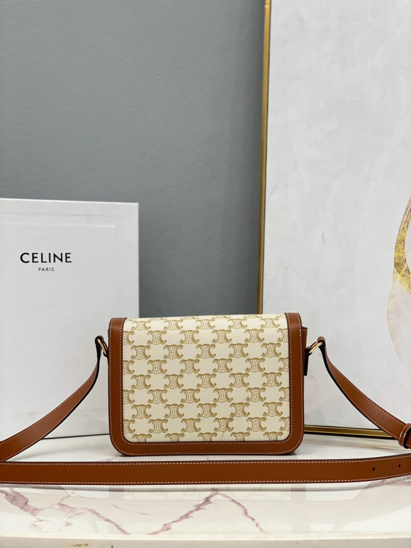 CELIN* MEDIUM TRIOMPHE BAG [CELIN*308] CELINE CHANEL ACCESSORIES LOEWE SHOES LOUIS VUITTON DIRO YSL OTHER BRAND HANDBAGS BALENCIAGA BOTTEGA VENETA GOYARD HERMES BURBERRY VALENTINO GUCCI FENDI MIUMIU CHLOE PRADA BVLGARI SUITCASE NEW ARRIVAL 