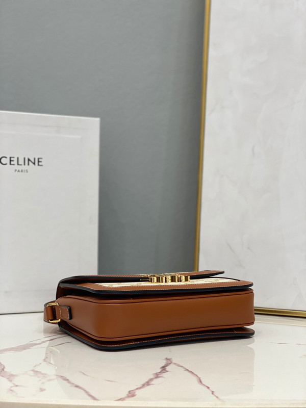 CELIN* MEDIUM TRIOMPHE BAG [CELIN*308] CELINE CHANEL ACCESSORIES LOEWE SHOES LOUIS VUITTON DIRO YSL OTHER BRAND HANDBAGS BALENCIAGA BOTTEGA VENETA GOYARD HERMES BURBERRY VALENTINO GUCCI FENDI MIUMIU CHLOE PRADA BVLGARI SUITCASE NEW ARRIVAL 