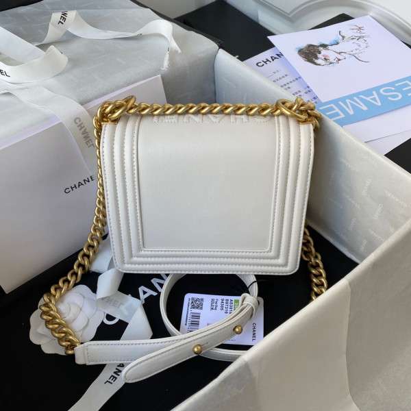 CL MINI BOY HANDBAG [AS3018-2] CELINE CHANEL ACCESSORIES LOEWE SHOES LOUIS VUITTON DIRO YSL OTHER BRAND HANDBAGS BALENCIAGA BOTTEGA VENETA GOYARD HERMES BURBERRY VALENTINO GUCCI FENDI MIUMIU CHLOE PRADA BVLGARI SUITCASE NEW ARRIVAL 