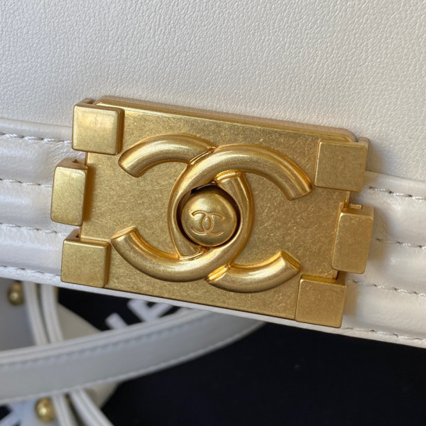 CL MINI BOY HANDBAG [AS3018-2] CELINE CHANEL ACCESSORIES LOEWE SHOES LOUIS VUITTON DIRO YSL OTHER BRAND HANDBAGS BALENCIAGA BOTTEGA VENETA GOYARD HERMES BURBERRY VALENTINO GUCCI FENDI MIUMIU CHLOE PRADA BVLGARI SUITCASE NEW ARRIVAL 