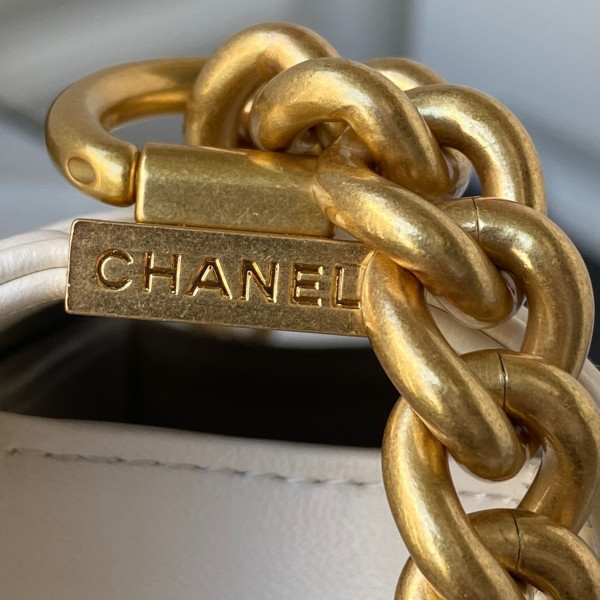 CL MINI BOY HANDBAG [AS3018-2] CELINE CHANEL ACCESSORIES LOEWE SHOES LOUIS VUITTON DIRO YSL OTHER BRAND HANDBAGS BALENCIAGA BOTTEGA VENETA GOYARD HERMES BURBERRY VALENTINO GUCCI FENDI MIUMIU CHLOE PRADA BVLGARI SUITCASE NEW ARRIVAL 