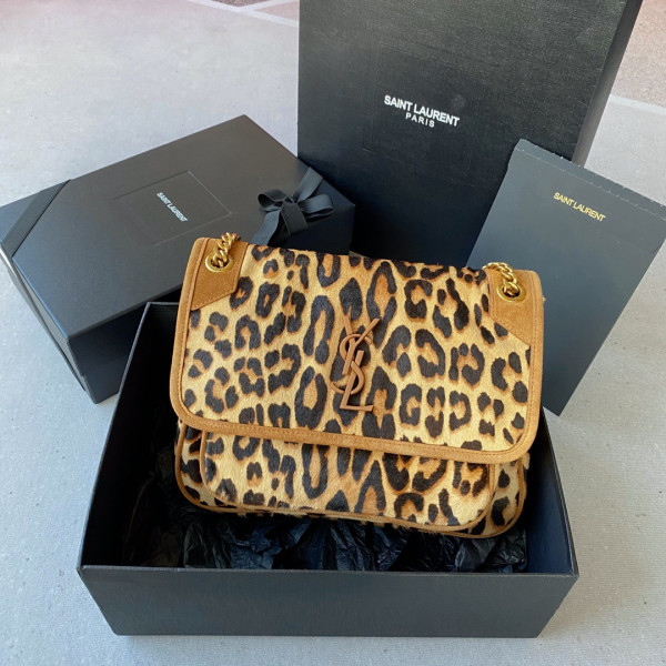 YSL NIKI MEDIUM [YSL444] CELINE CHANEL ACCESSORIES LOEWE SHOES LOUIS VUITTON DIRO YSL OTHER BRAND HANDBAGS BALENCIAGA BOTTEGA VENETA GOYARD HERMES BURBERRY VALENTINO GUCCI FENDI MIUMIU CHLOE PRADA BVLGARI SUITCASE NEW ARRIVAL 