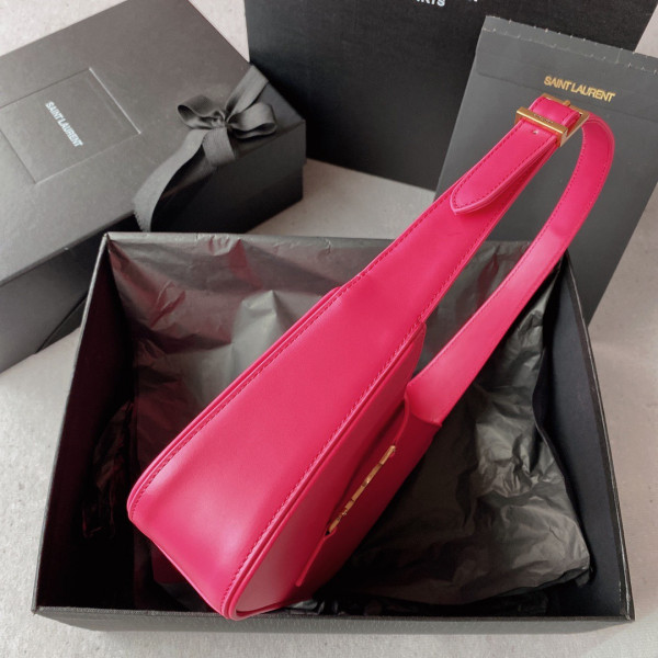YSL LE 5 ? 7 HOBO BAG [YSL437] CELINE CHANEL ACCESSORIES LOEWE SHOES LOUIS VUITTON DIRO YSL OTHER BRAND HANDBAGS BALENCIAGA BOTTEGA VENETA GOYARD HERMES BURBERRY VALENTINO GUCCI FENDI MIUMIU CHLOE PRADA BVLGARI SUITCASE NEW ARRIVAL 
