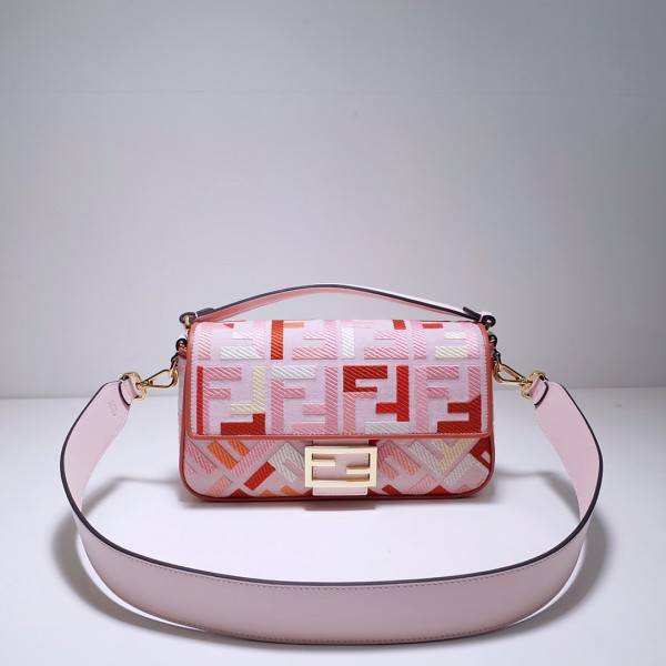 FENDI BAGUETTE (image for) FENDI BAGUETTE