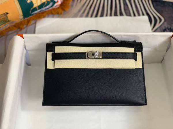 (image for) HERMES KELLY POCHETTE