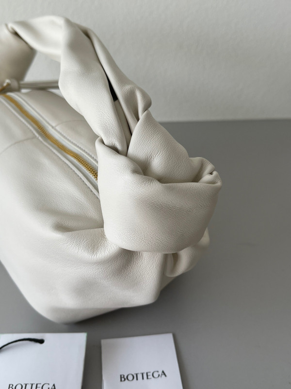 (image for) BOTTEGA VENETA MINI DOUBLE KNOT