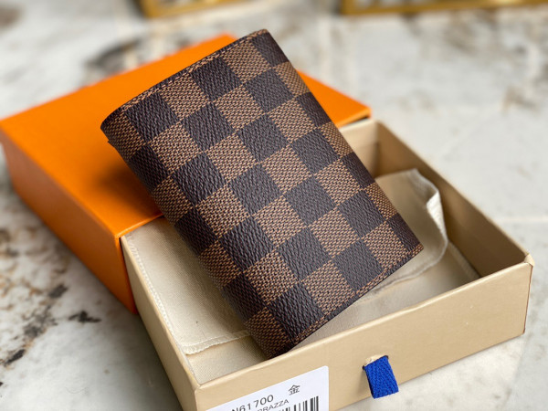 Louis Vuitton VICTORINE Wallet [N61700] CELINE CHANEL ACCESSORIES LOEWE SHOES LOUIS VUITTON DIRO YSL OTHER BRAND HANDBAGS BALENCIAGA BOTTEGA VENETA GOYARD HERMES BURBERRY VALENTINO GUCCI FENDI MIUMIU CHLOE PRADA BVLGARI SUITCASE NEW ARRIVAL 