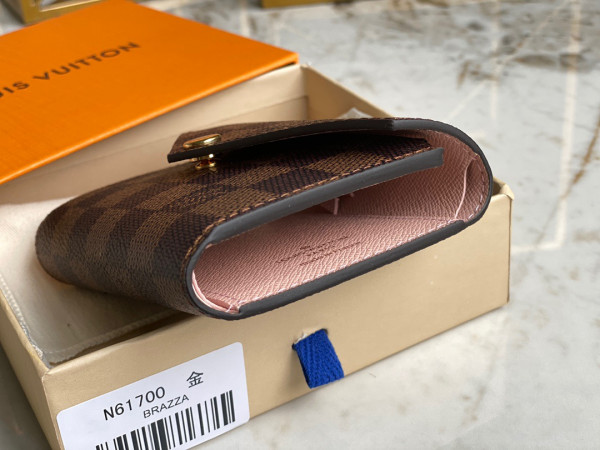 Louis Vuitton VICTORINE Wallet [N61700] CELINE CHANEL ACCESSORIES LOEWE SHOES LOUIS VUITTON DIRO YSL OTHER BRAND HANDBAGS BALENCIAGA BOTTEGA VENETA GOYARD HERMES BURBERRY VALENTINO GUCCI FENDI MIUMIU CHLOE PRADA BVLGARI SUITCASE NEW ARRIVAL 