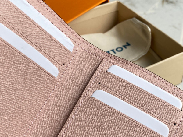 Louis Vuitton VICTORINE Wallet [N61700] CELINE CHANEL ACCESSORIES LOEWE SHOES LOUIS VUITTON DIRO YSL OTHER BRAND HANDBAGS BALENCIAGA BOTTEGA VENETA GOYARD HERMES BURBERRY VALENTINO GUCCI FENDI MIUMIU CHLOE PRADA BVLGARI SUITCASE NEW ARRIVAL 