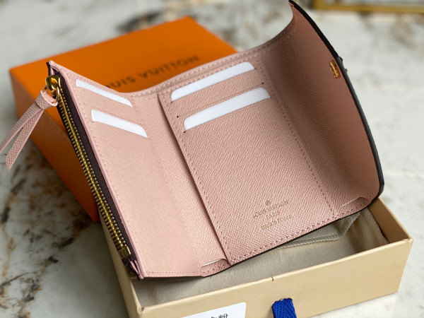 Louis Vuitton VICTORINE Wallet [M62360] CELINE CHANEL ACCESSORIES LOEWE SHOES LOUIS VUITTON DIRO YSL OTHER BRAND HANDBAGS BALENCIAGA BOTTEGA VENETA GOYARD HERMES BURBERRY VALENTINO GUCCI FENDI MIUMIU CHLOE PRADA BVLGARI SUITCASE NEW ARRIVAL 