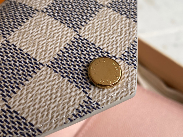 Louis Vuitton VICTORINE Wallet [N64022] CELINE CHANEL ACCESSORIES LOEWE SHOES LOUIS VUITTON DIRO YSL OTHER BRAND HANDBAGS BALENCIAGA BOTTEGA VENETA GOYARD HERMES BURBERRY VALENTINO GUCCI FENDI MIUMIU CHLOE PRADA BVLGARI SUITCASE NEW ARRIVAL 