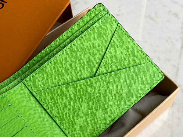 LOUIS VUITTON MULTIPLE WALLET [M81257] CELINE CHANEL ACCESSORIES LOEWE SHOES LOUIS VUITTON DIRO YSL OTHER BRAND HANDBAGS BALENCIAGA BOTTEGA VENETA GOYARD HERMES BURBERRY VALENTINO GUCCI FENDI MIUMIU CHLOE PRADA BVLGARI SUITCASE NEW ARRIVAL 