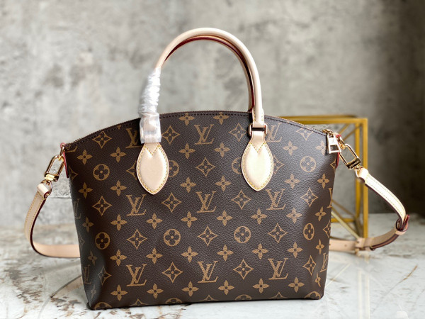 LOUIS VUITTON BO?TIE PM [M45986] CELINE CHANEL ACCESSORIES LOEWE SHOES LOUIS VUITTON DIRO YSL OTHER BRAND HANDBAGS BALENCIAGA BOTTEGA VENETA GOYARD HERMES BURBERRY VALENTINO GUCCI FENDI MIUMIU CHLOE PRADA BVLGARI SUITCASE NEW ARRIVAL 