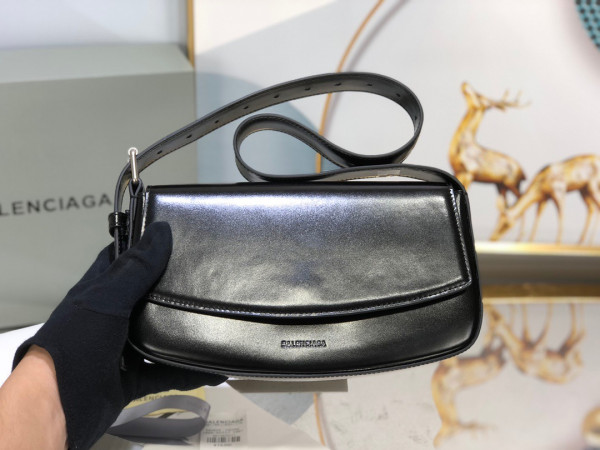 BALENCIAGA GHOST BAG [Balenciaga391] CELINE CHANEL ACCESSORIES LOEWE SHOES LOUIS VUITTON DIRO YSL OTHER BRAND HANDBAGS BALENCIAGA BOTTEGA VENETA GOYARD HERMES BURBERRY VALENTINO GUCCI FENDI MIUMIU CHLOE PRADA BVLGARI SUITCASE NEW ARRIVAL 