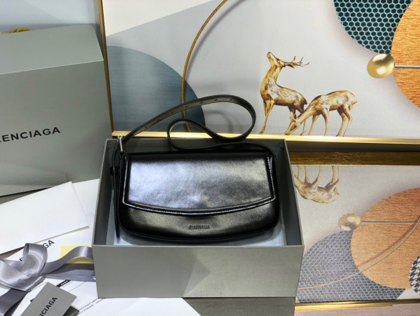 BALENCIAGA GHOST BAG [Balenciaga391] CELINE CHANEL ACCESSORIES LOEWE SHOES LOUIS VUITTON DIRO YSL OTHER BRAND HANDBAGS BALENCIAGA BOTTEGA VENETA GOYARD HERMES BURBERRY VALENTINO GUCCI FENDI MIUMIU CHLOE PRADA BVLGARI SUITCASE NEW ARRIVAL 