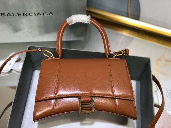 BALENCIAGA HOURGLASS [Balenciaga384] CELINE CHANEL ACCESSORIES LOEWE SHOES LOUIS VUITTON DIRO YSL OTHER BRAND HANDBAGS BALENCIAGA BOTTEGA VENETA GOYARD HERMES BURBERRY VALENTINO GUCCI FENDI MIUMIU CHLOE PRADA BVLGARI SUITCASE NEW ARRIVAL 