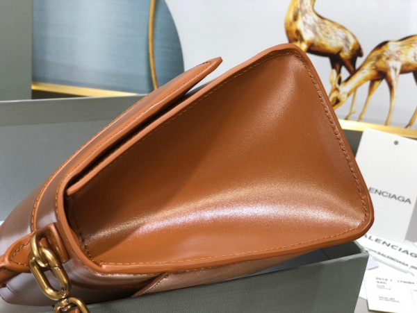 BALENCIAGA HOURGLASS [Balenciaga384] CELINE CHANEL ACCESSORIES LOEWE SHOES LOUIS VUITTON DIRO YSL OTHER BRAND HANDBAGS BALENCIAGA BOTTEGA VENETA GOYARD HERMES BURBERRY VALENTINO GUCCI FENDI MIUMIU CHLOE PRADA BVLGARI SUITCASE NEW ARRIVAL 