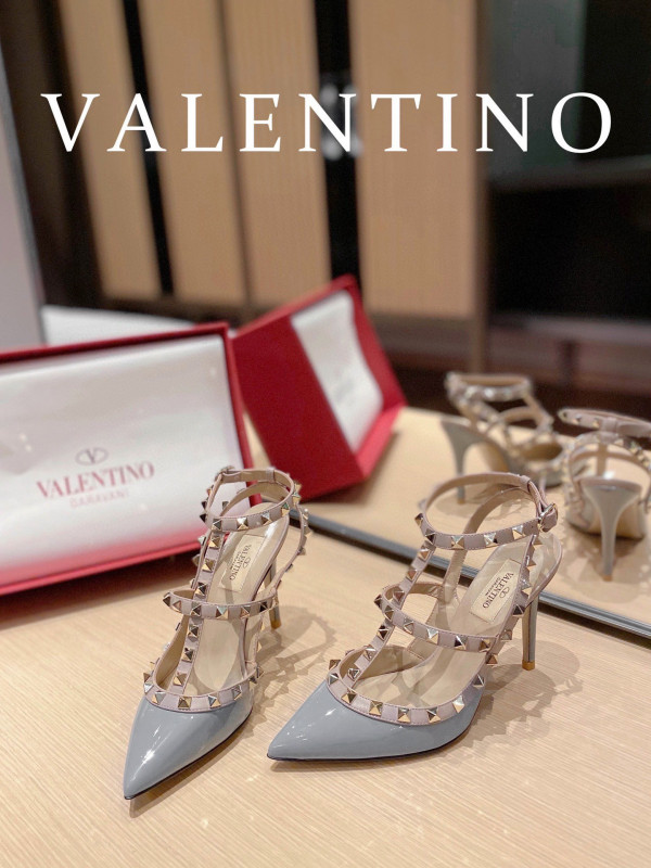VALENTINO ROCKSTUD SANDAL [Valentino173] CELINE CHANEL ACCESSORIES LOEWE SHOES LOUIS VUITTON DIRO YSL OTHER BRAND HANDBAGS BALENCIAGA BOTTEGA VENETA GOYARD HERMES BURBERRY VALENTINO GUCCI FENDI MIUMIU CHLOE PRADA BVLGARI SUITCASE NEW ARRIVAL 