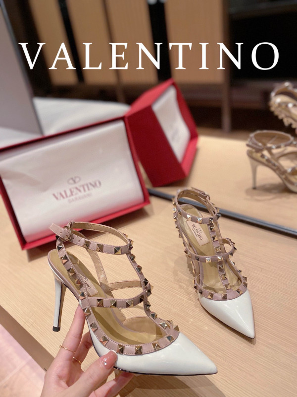 VALENTINO ROCKSTUD SANDAL [Valentino172] CELINE CHANEL ACCESSORIES LOEWE SHOES LOUIS VUITTON DIRO YSL OTHER BRAND HANDBAGS BALENCIAGA BOTTEGA VENETA GOYARD HERMES BURBERRY VALENTINO GUCCI FENDI MIUMIU CHLOE PRADA BVLGARI SUITCASE NEW ARRIVAL 