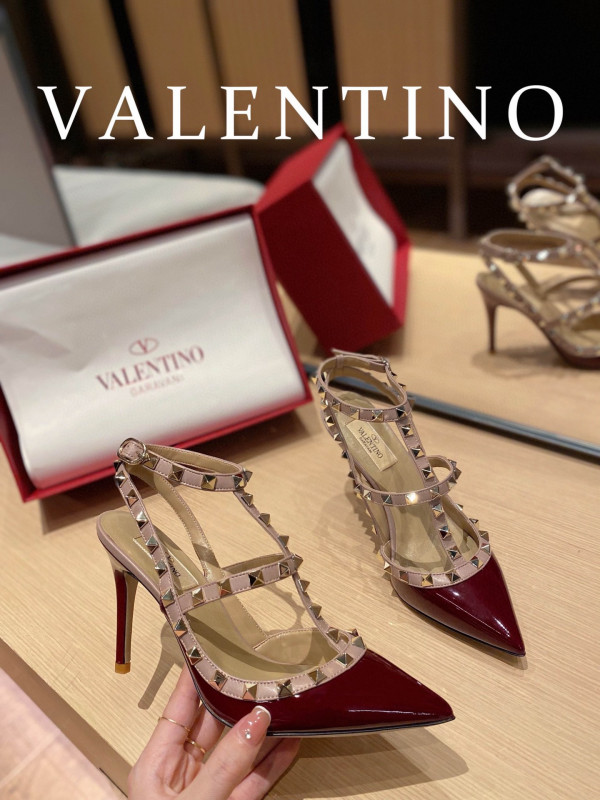 (image for) VALENTINO ROCKSTUD SANDAL
