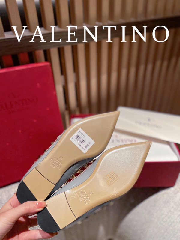 (image for) VALENTINO ROCKSTUD FLAT