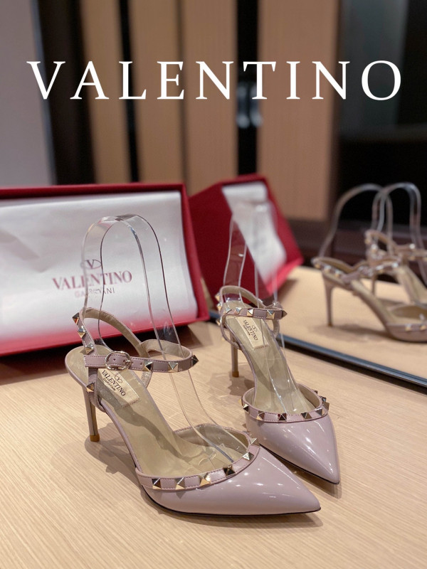 (image for) VALENTINO ROCKSTUD SANDAL