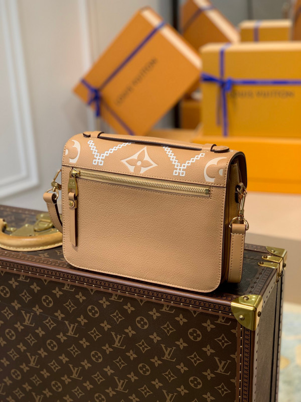 LOUIS VUITTON POCHETTE M?TIS (image for) LOUIS VUITTON POCHETTE M?TIS