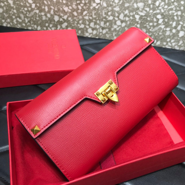 VALENTINO ROCKSTUD WALLET (image for) VALENTINO ROCKSTUD WALLET