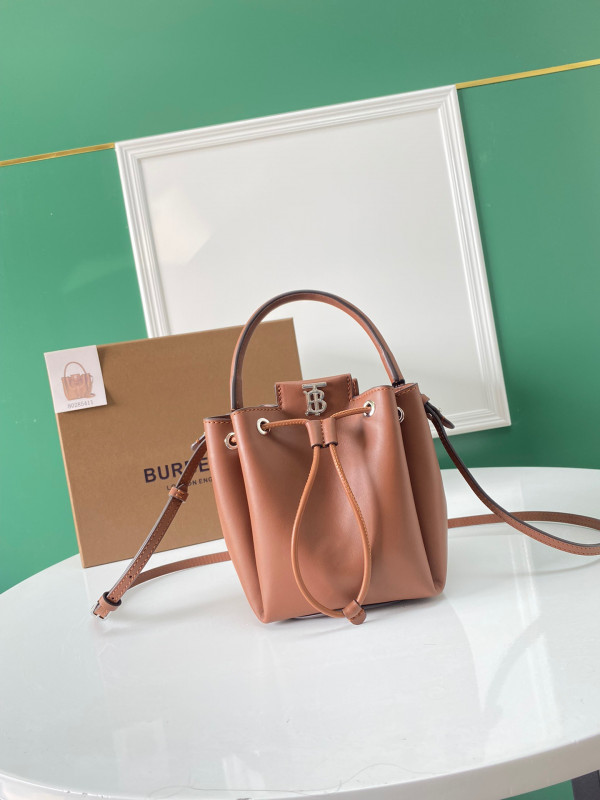 BURBERRY Bucket Bag (image for) BURBERRY Bucket Bag